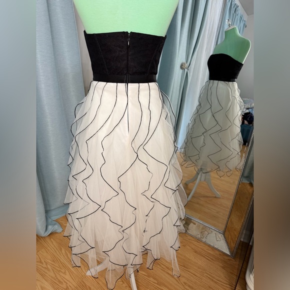 BCBG cocktail Elegant Black and White Strapless Dress - Picture 7 of 8